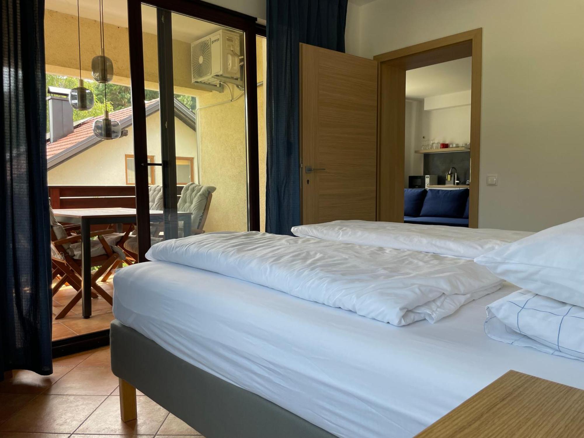 All Seasons Apartments Lasko Bagian luar foto