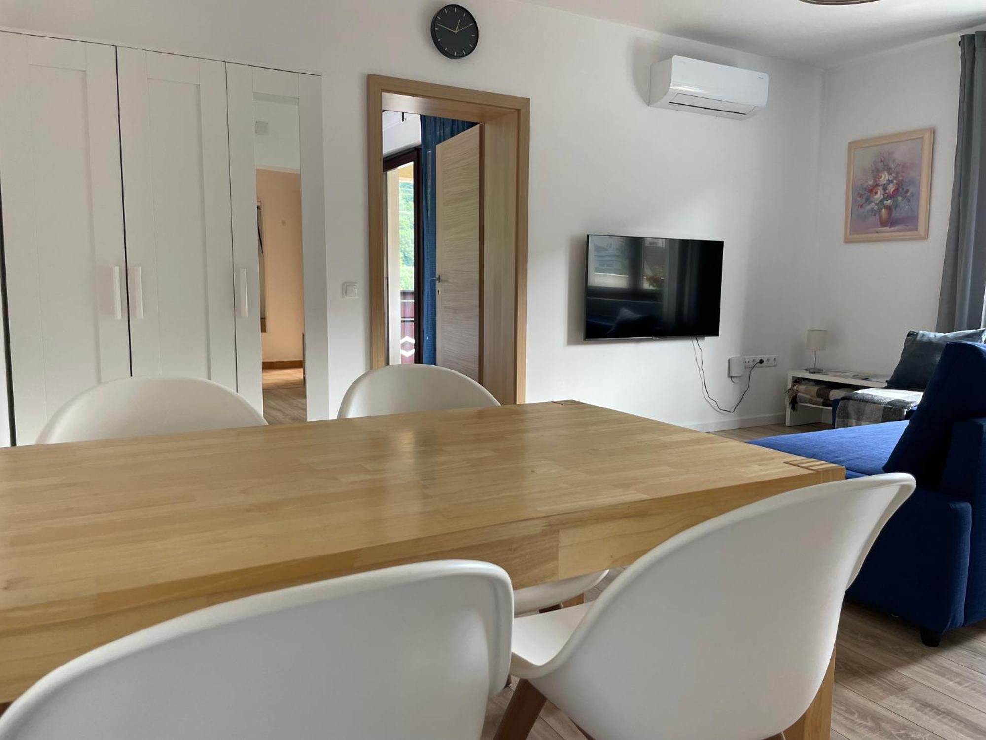 All Seasons Apartments Lasko Bagian luar foto